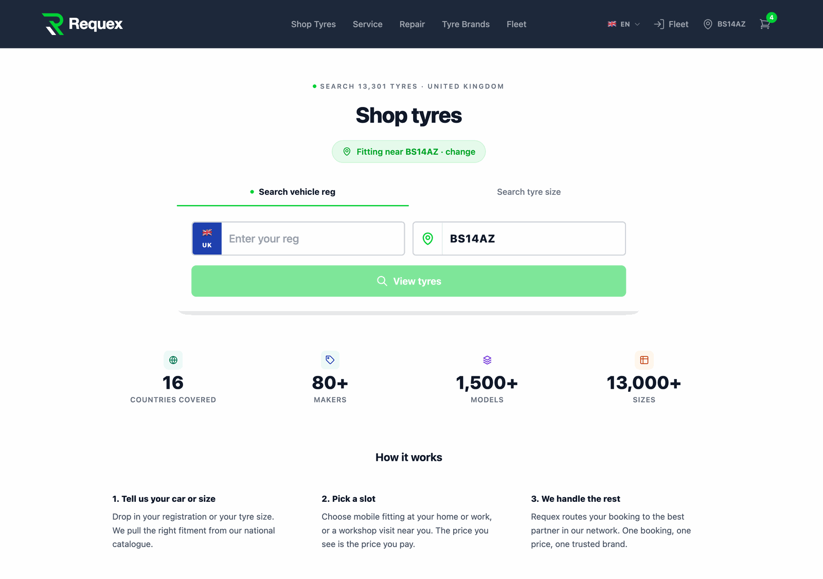 Um condutor à procura de pneus que se ajustem ao seu carro no marketplace Requex, com montagem perto