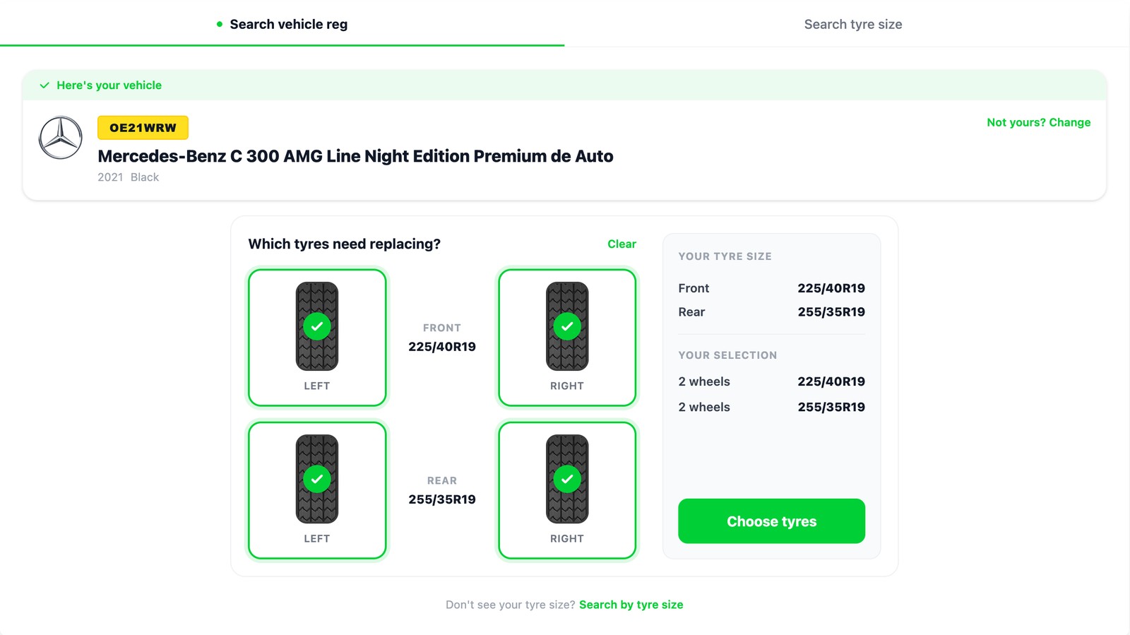 Um cliente insere a sua matrícula e a loja confirma a montagem exata dos pneus, dianteiros e traseiros